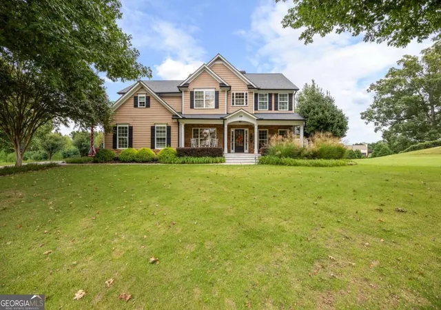 Photo 1 of Single family home for sale at 258 Downing St, Hoschton, GA 30548 | MLS# 10876147 | Listing updated on 2026-10-30