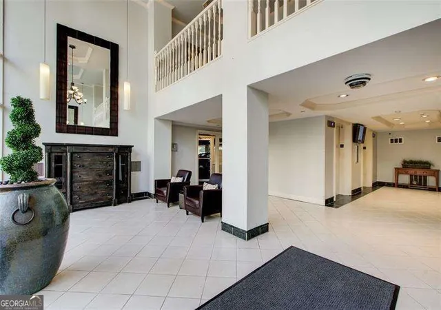 Photo 2 of Condo for sale at 2479 Peachtree Rd Ne #304, Atlanta, GA 30305 | MLS# 10839169 | Listing updated on 2026-09-03