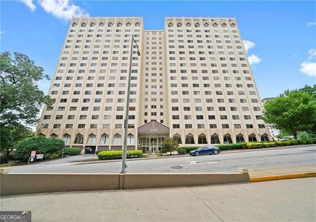 Photo 37 of Condo for sale at 2479 Peachtree Rd Ne #304, Atlanta, GA 30305 | MLS# 10839169 | Listing updated on 2026-09-03