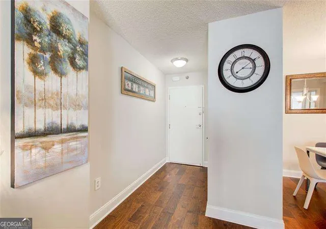 Photo 3 of Condo for sale at 2479 Peachtree Rd NE #304, Atlanta, GA 30305 | MLS# 10839169 | Listing updated on 2026-09-03