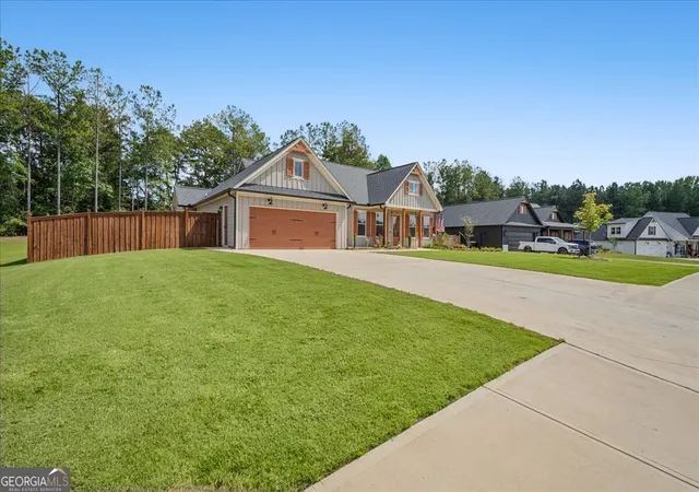 Photo 3 of Single family home for sale at 348 Barnwood Dr, Rockmart, GA 30153 | MLS# 10835626 | Listing updated on 2026-09-16