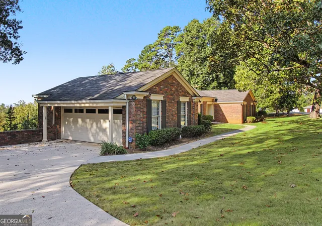 Photo 3 of Single family home for sale at 345 Mount Alto Rd Sw, Rome, GA 30165 | MLS# 10823179 | Listing updated on 2026-09-11