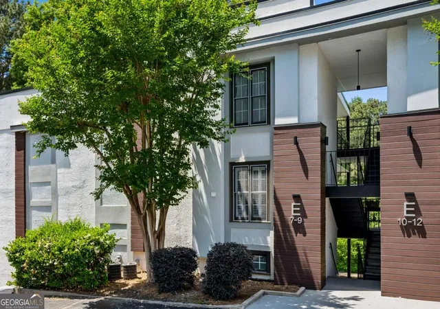 Photo 4 of Condo for sale at 1445 Monroe Dr NE #E-9, Atlanta, GA 30324 | MLS# 10754355 | Listing updated on 2026-09-06