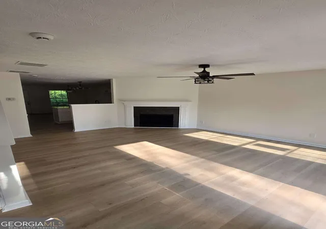 Photo 3 of Condo for sale at 2868 Vining Ridge Ter, Decatur, GA 30034 | MLS# 10837549 | Listing updated on 2026-09-15