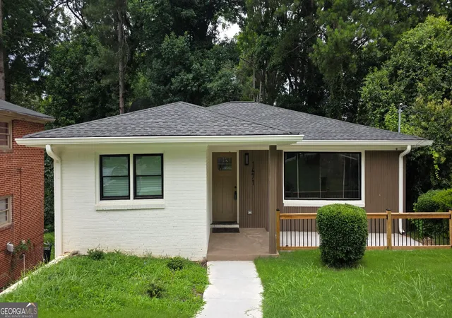 Photo 1 of Single family home for sale at 1471 Eason, Atlanta, GA 30314 | MLS# 10837340 | Listing updated on 2026-09-15