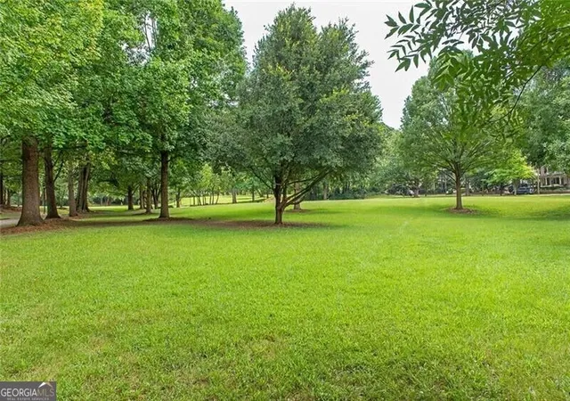 Listing Photo 2 - Condo for sale in building located at 1067 Alta Ave Ne, Atlanta, GA 30307 - Unit #20