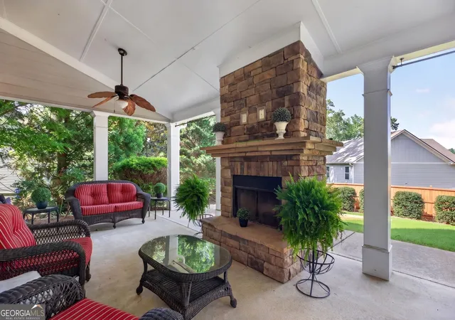 Photo 3 of Sale Pending at 362 Hanover Dr, Villa Rica, GA 30180 | MLS# 10795584 | Listing updated on 2026-09-12