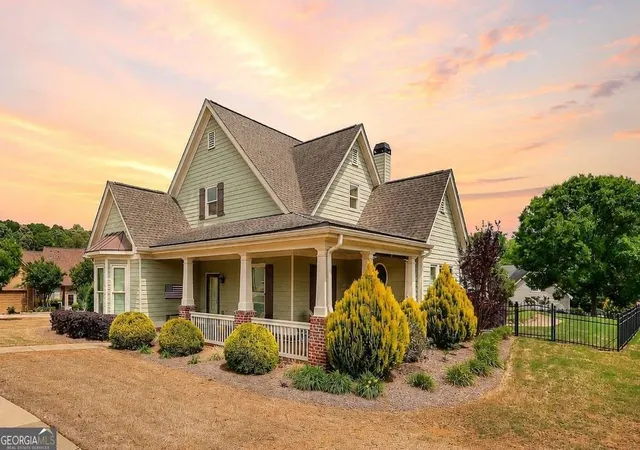 Photo 1 of Single family home for sale at 125 Hawthorn Way, Hoschton, GA 30548 | MLS# 10850293 | Listing updated on 2026-10-05