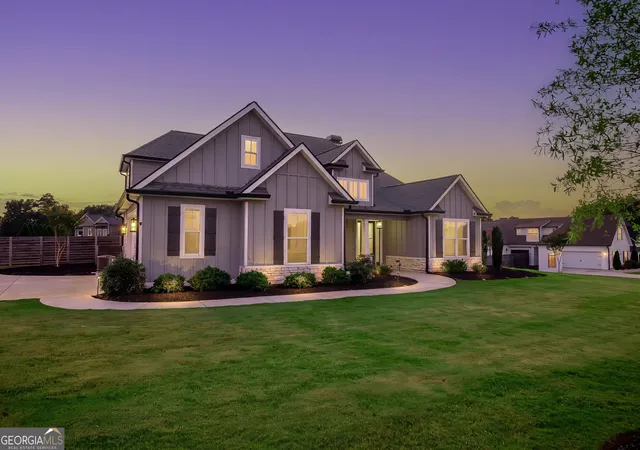 Photo 2 of Single family home for sale at 155 Graceton Farms Dr, Senoia, GA 30276 | MLS# 10848616 | Listing updated on 2026-10-02