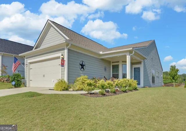 Photo 1 of Single family home for sale at 5724 Grapewood St, Hoschton, GA 30548 | MLS# 10851781 | Listing updated on 2026-10-07