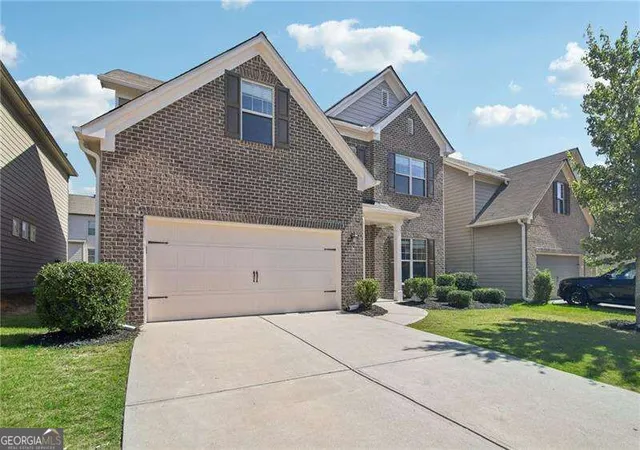 Photo 1 of Single family home for sale at 5770 Rialto Way, Cumming, GA 30040 | MLS# 10843076 | Listing updated on 2026-09-10