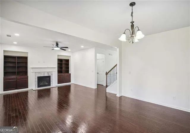 Photo 3 of Single family home for sale at 5770 Rialto Way, Cumming, GA 30040 | MLS# 10843076 | Listing updated on 2026-09-10