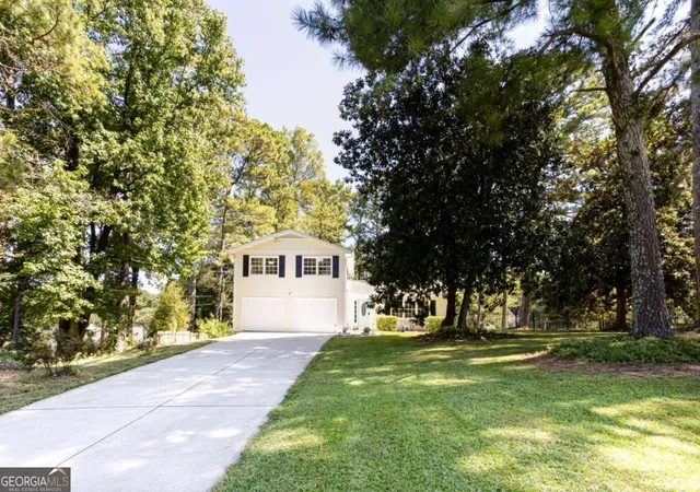 Photo 1 of Single family home for sale at 680 Emerald Forest Cir, Lawrenceville, GA 30044 | MLS# 10846736 | Listing updated on 2026-09-30