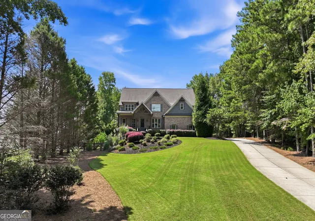 Photo 4 of Single family home for sale at 5296 Frazer Rd, Buford, GA 30518 | MLS# 10830488 | Listing updated on 2026-09-15