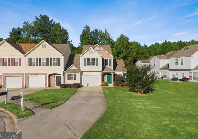 Photo 2 of Single family home for sale at 6701 Sunset Ct, Rex, GA 30273 | MLS# 10872160 | Listing updated on 2026-10-28