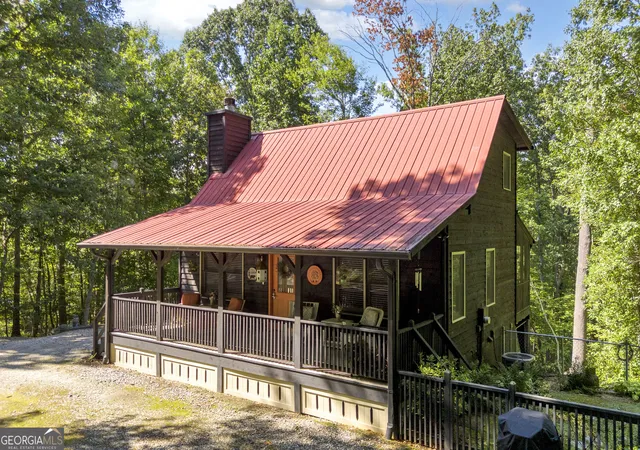 Photo 1 of Single family home for sale at 445 Skyview Cir, Clarkesville, GA 30523 | MLS# 10838885 | Listing updated on 2026-09-17
