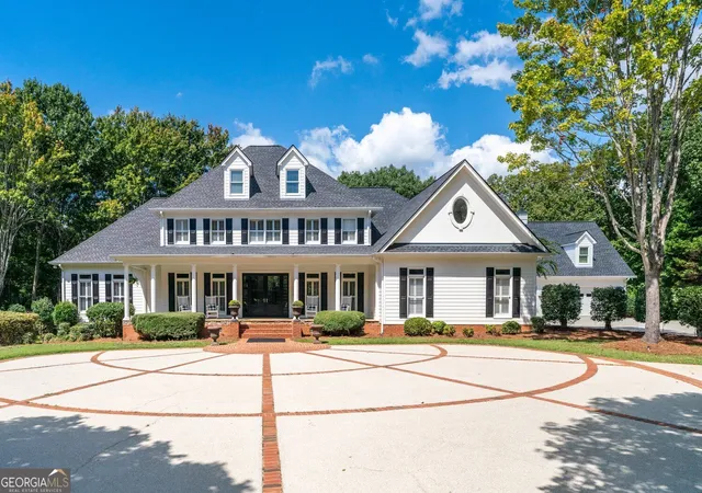 Photo 2 of Mansion for sale at 5030 Highland Ridge Run, Gainesville, GA 30506 | MLS# 10845168 | Listing updated on 2026-10-02