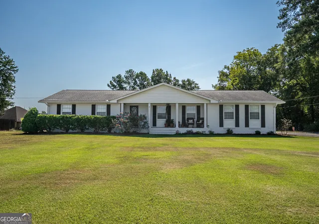 Photo 1 of Single family home for sale at 1234 Old Dalton Rd Ne, Rome, GA 30165 | MLS# 10838969 | Listing updated on 2026-09-17