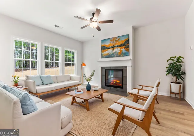 Photo 2 of Single family home for sale at 1034 Sun Valley Ct #C56, Macon, GA 31211 | MLS# 10662603 | Listing updated on 2026-09-04