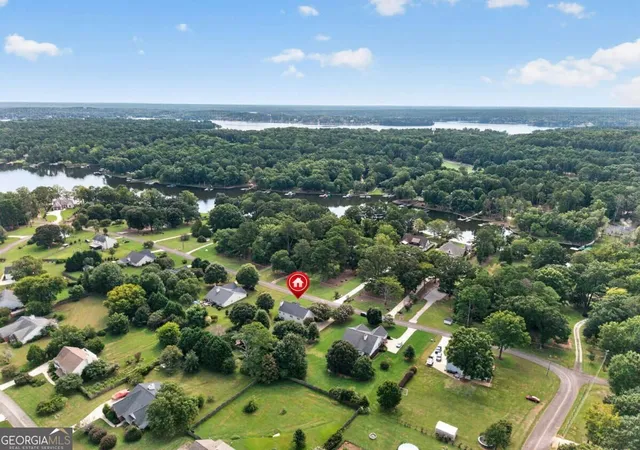 Photo 2 of Single family home for sale at 121 Collis Cir, Eatonton, GA 31024 | MLS# 10850179 | Listing updated on 2026-10-05