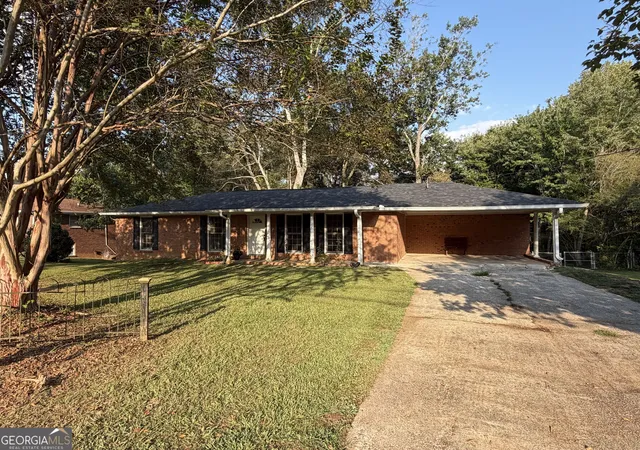 Photo 1 of Single family home for sale at 3941 Lauada Dr, Douglasville, GA 30135 | MLS# 10821210 | Listing updated on 2026-10-07