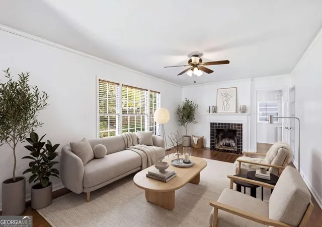 Photo 3 of Single family home for sale at 978 Winburn Dr, East Point, GA 30344 | MLS# 10843128 | Listing updated on 2026-09-10