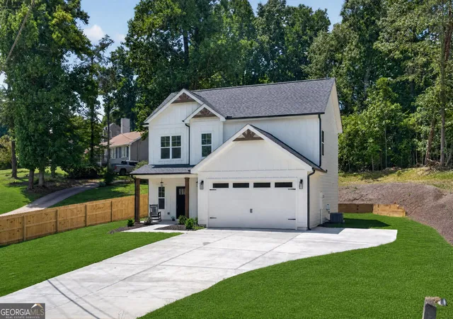 Photo 2 of Sale Pending at 3385 Carlton Rd, Cumming, GA 30041 | MLS# 10740125 | Listing updated on 2026-09-10