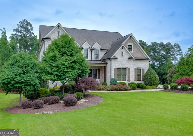 Photo 3 of Single family home for sale at 4359 Sandy Hl Rd, Buford, GA 30519 | MLS# 10837976 | Listing updated on 2026-09-16