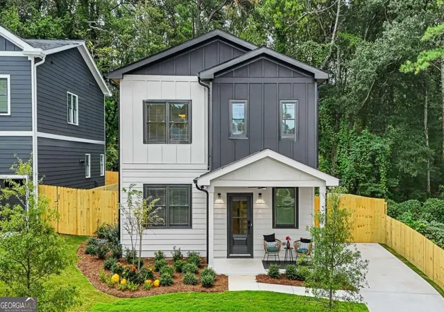 Photo 1 of Single family home for sale at 347 7th Avenue, Scottdale, GA 30079 | MLS# 10852538 | Listing updated on 2026-10-09