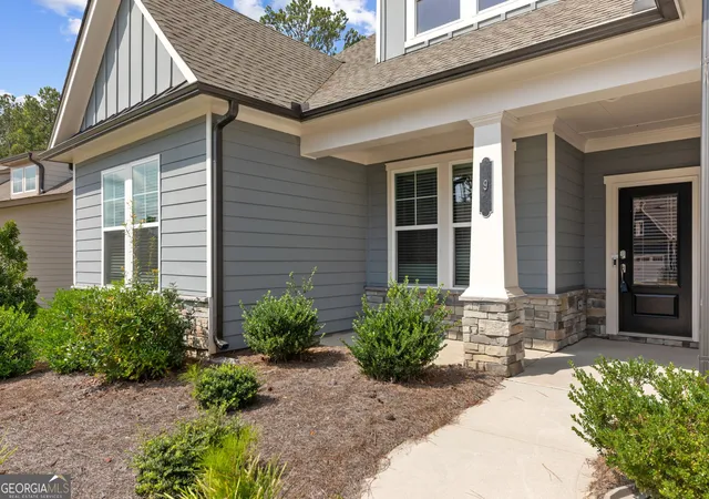 Photo 3 of Single family home for sale at 9 Foothills Trl, Sharpsburg, GA 30277 | MLS# 10832920 | Listing updated on 2026-09-19