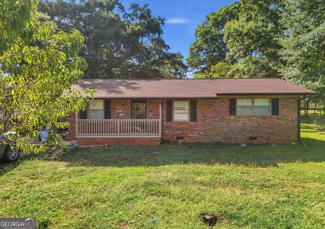 Photo 1 of Single family home for sale at 245 Torino Dr, Chatsworth, GA 30705 | MLS# 10820063 | Listing updated on 2026-09-21