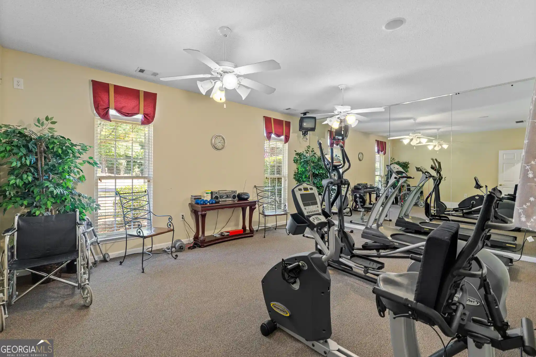 Listing Photo 19 - Condo for sale in 4232 Pondview Wy located at 4232 Pondview Wy, Oakwood, GA 30566 - Unit 4232 Pondview Way
