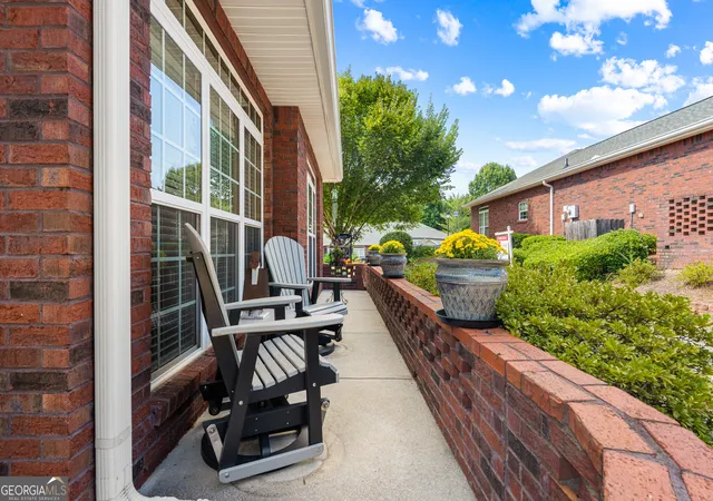 Photo 3 of Condo for sale at 4232 Pondview Way, Oakwood, GA 30566 | MLS# 10848565 | Listing updated on 2026-10-02