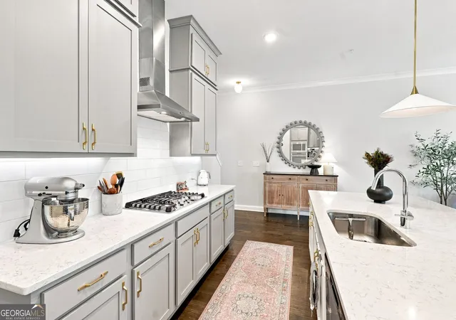 Photo 4 of Townhouse for sale at 260 Walker Ave, Roswell, GA 30076 | MLS# 10839584 | Listing updated on 2026-09-17