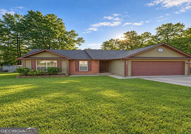 Photo 1 of Single family home for sale at 2431 Northmill Ln, Decatur, GA 30035 | MLS# 10846709 | Listing updated on 2026-09-16
