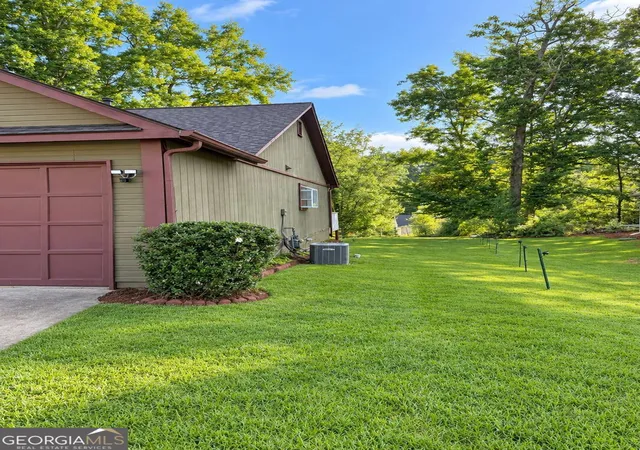 Photo 4 of Single family home for sale at 2431 Northmill Ln, Decatur, GA 30035 | MLS# 10846709 | Listing updated on 2026-09-16
