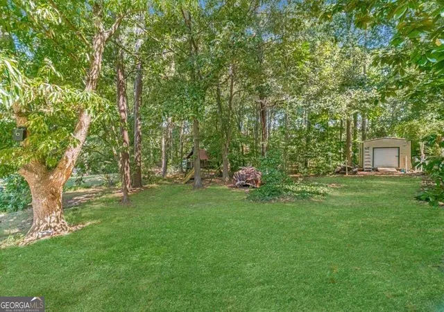 Photo 3 of Sale Pending at 2078 Lakewood Cir SW, Grayson, GA 30017 | MLS# 10843228 | Listing updated on 2026-09-15