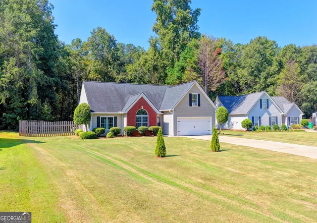 Photo 1 of Single family home for sale at 5496 Amber Cvs Way, Flowery Branch, GA 30542 | MLS# 10847316 | Listing updated on 2026-10-02
