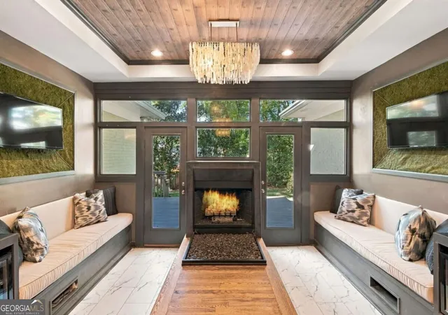 Photo 2 of Single family home for sale at 2526 Stonington Rd, Atlanta, GA 30338 | MLS# 10880043 | Listing updated on 2026-10-28