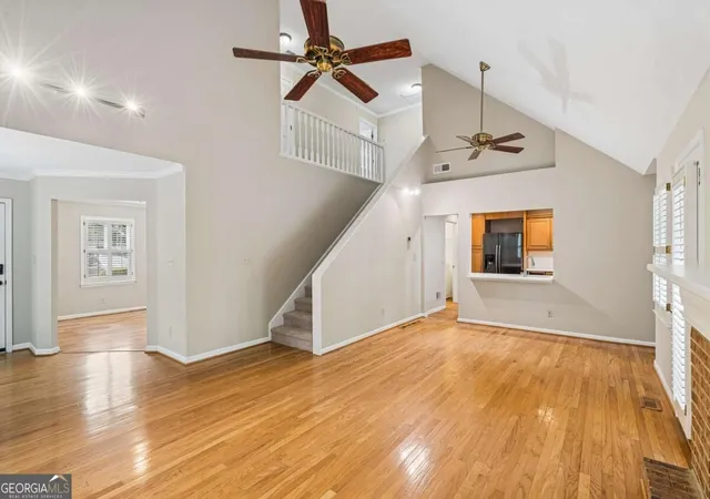 Photo 3 of Single family home for sale at 880 Brg Pointe Ct, Alpharetta, GA 30005 | MLS# 10852810 | Listing updated on 2026-09-25