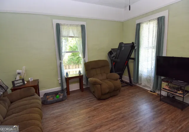 Photo 2 of Sale Pending at 115 Lamar St, Barnesville, GA 30204 | MLS# 10846694 | Listing updated on 2026-09-30