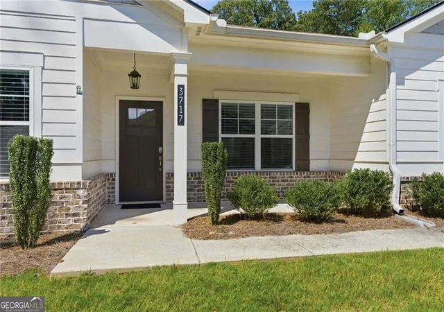 Photo 2 of Condo for sale at 3717 Cheswolde Ave, Powder Springs, GA 30127 | MLS# 10828157 | Listing updated on 2026-09-25