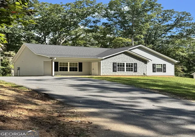 Photo 2 of Single family home for sale at 3790 Highway 52 W, Dahlonega, GA 30533 | MLS# 10845550 | Listing updated on 2026-10-03