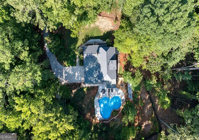 Photo 2 of Single family home for sale at 400 Darren Dr, Fayetteville, GA 30215 | MLS# 10836777 | Listing updated on 2026-09-10