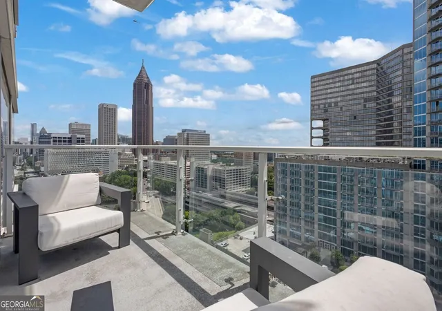 Photo 4 of Condo for sale at 45 Ivan Allen Jr Blvd NW #1901, Atlanta, GA 30308 | MLS# 10852015 | Listing updated on 2026-10-08