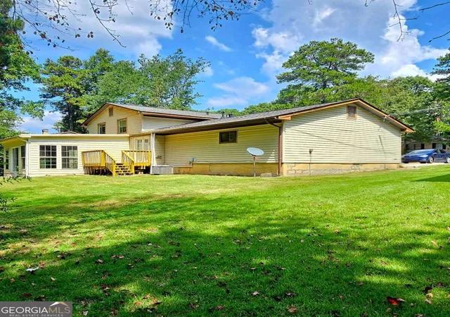 Photo 4 of Single family home for sale at 2514 Rhoanoke Dr, Duluth, GA 30096 | MLS# 10839766 | Listing updated on 2026-09-17
