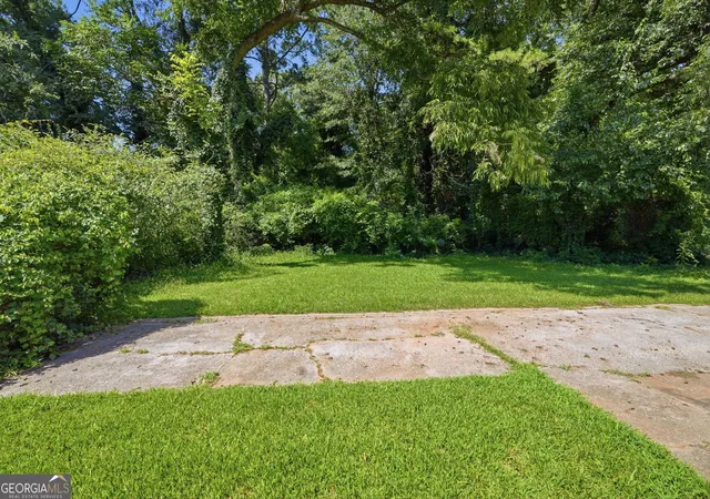 Photo 21 of Single family home for sale at 4250 Timber Valley Ct, Decatur, GA 30032 | MLS# 10828766 | Listing updated on 2026-09-09