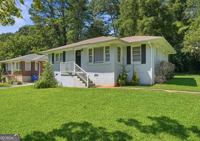 Photo 3 of Single family home for sale at 4250 Timber Valley Ct, Decatur, GA 30032 | MLS# 10828766 | Listing updated on 2026-10-04