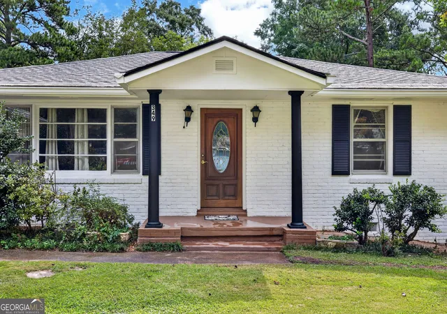 Single family home for sale at 349 Virginia Pl SE, Marietta, GA 30067 | MLS# 10842109