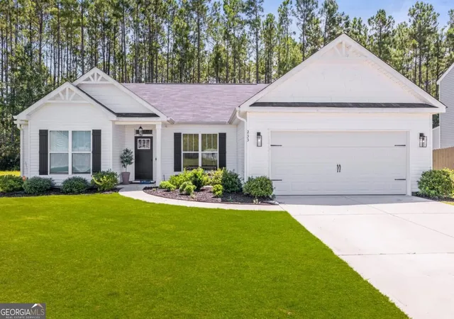Single family home for sale at 233 Timberlake Dr, Guyton, GA 31312 | MLS# 10841583